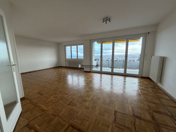 Appartement de 3.5 pièces avec vue sur le lac !