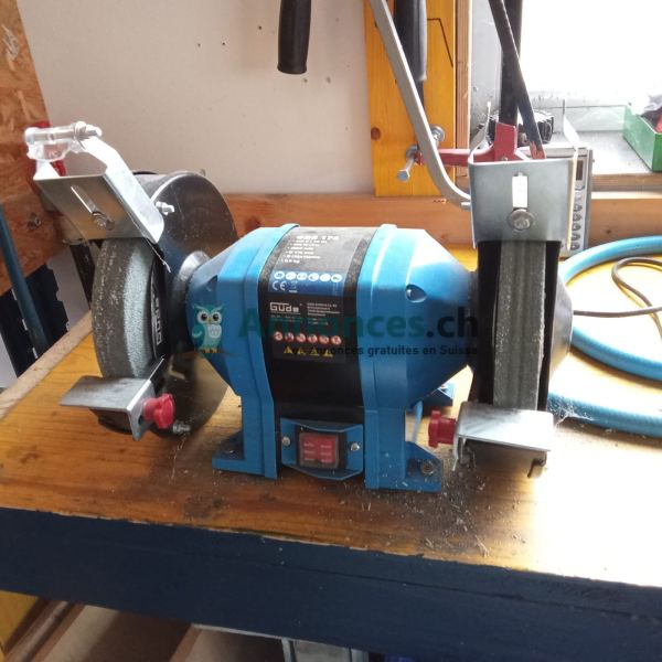 Touret à meuler double Güde GDS 175 – 300 W – 2950 tr/min – 175 mm