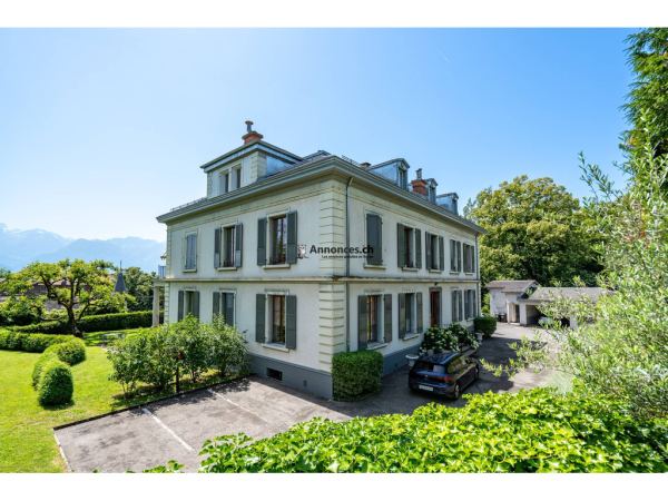 Superbe 3.5 p de 130 m2 hab. - Dernier étage