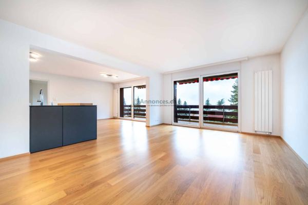 Superbe 5.5 pièces 133 m2 magnifiquement rénové avec grand balcon