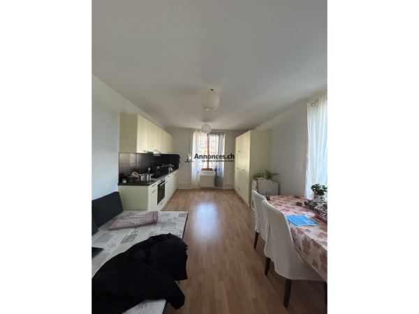 Joli appartement de 3.5 pièces à Champagne