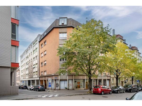 Charmant appartement en duplex de 3.5 pièces situé dans les combles