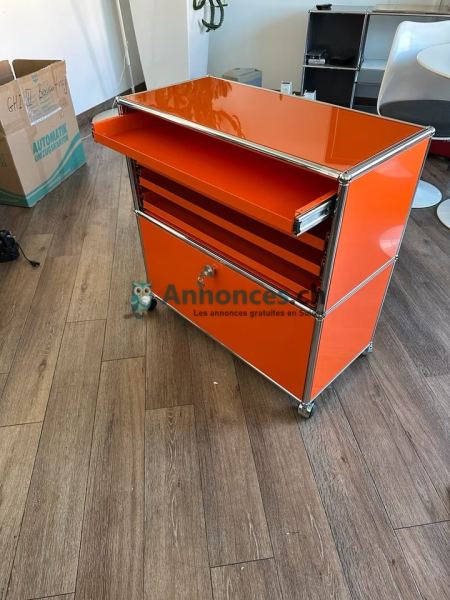 Meuble USM Haller d'origine à  roulettes pour bureau
