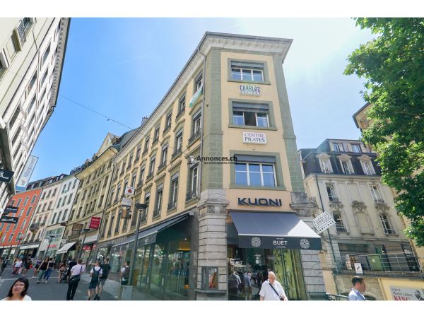 Superbe bureaux de 200m2 dans l'hyper centre, idéale pour un cabinet.