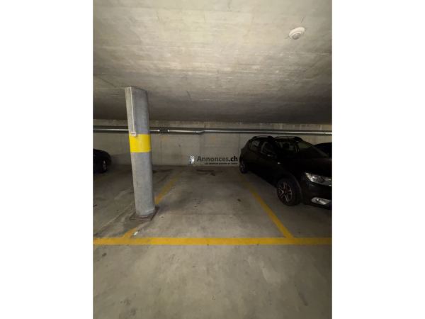 Place intérieure à louer