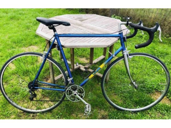Vélo de course d'occasion