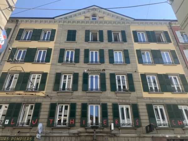 Appartement de 2 pièces avec cachet au centre ville de Lausanne