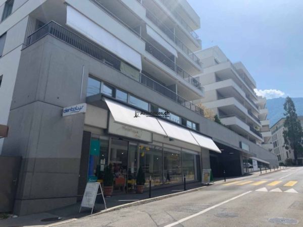 Arcade de 253m2 à louer - Av. des Planches Montreux